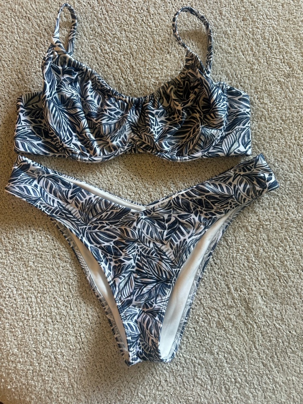 Abercrombie & Fitch Leaf Print Underwire Bikini Set - Navy & White